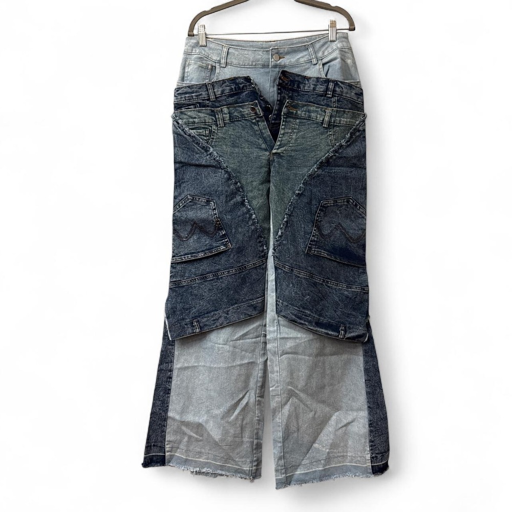 Women's High Rise Wide Leg Patchwork Denim Jeans with Pockets and Raw Hem